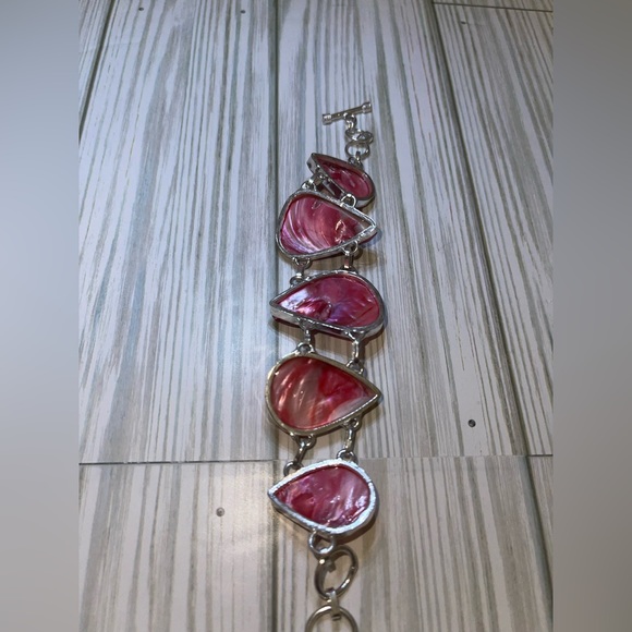 Mother Of Pearl- red Bracelet - Picture 7 of 15